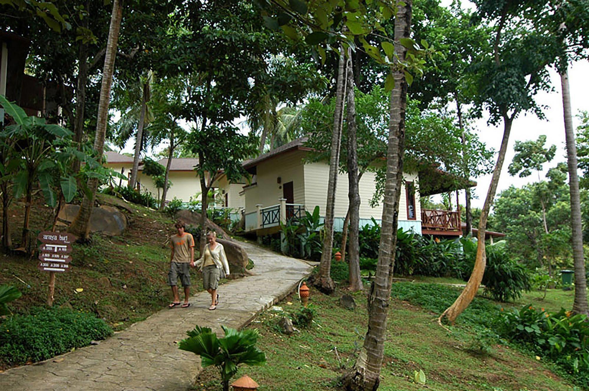Phi Phi Bayview Premier Resort Exterior photo